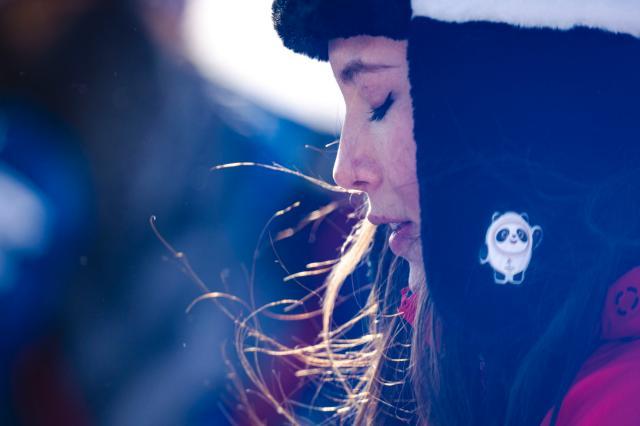 必一运动-【冬奥·人物】谷爱凌:兼顾三项 比赛结束还得赶作业